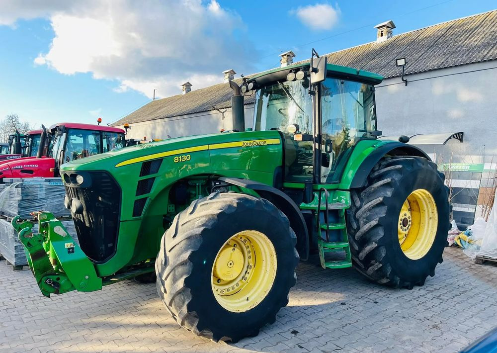 John Deere 8130 - Traktor: das Bild 5 John Deere 8130 - Traktor: das Bild 5