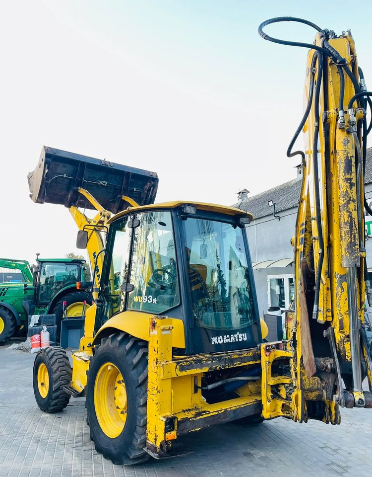 Komatsu WB93R - Baggerlader: das Bild 5 Komatsu WB93R - Baggerlader: das Bild 5