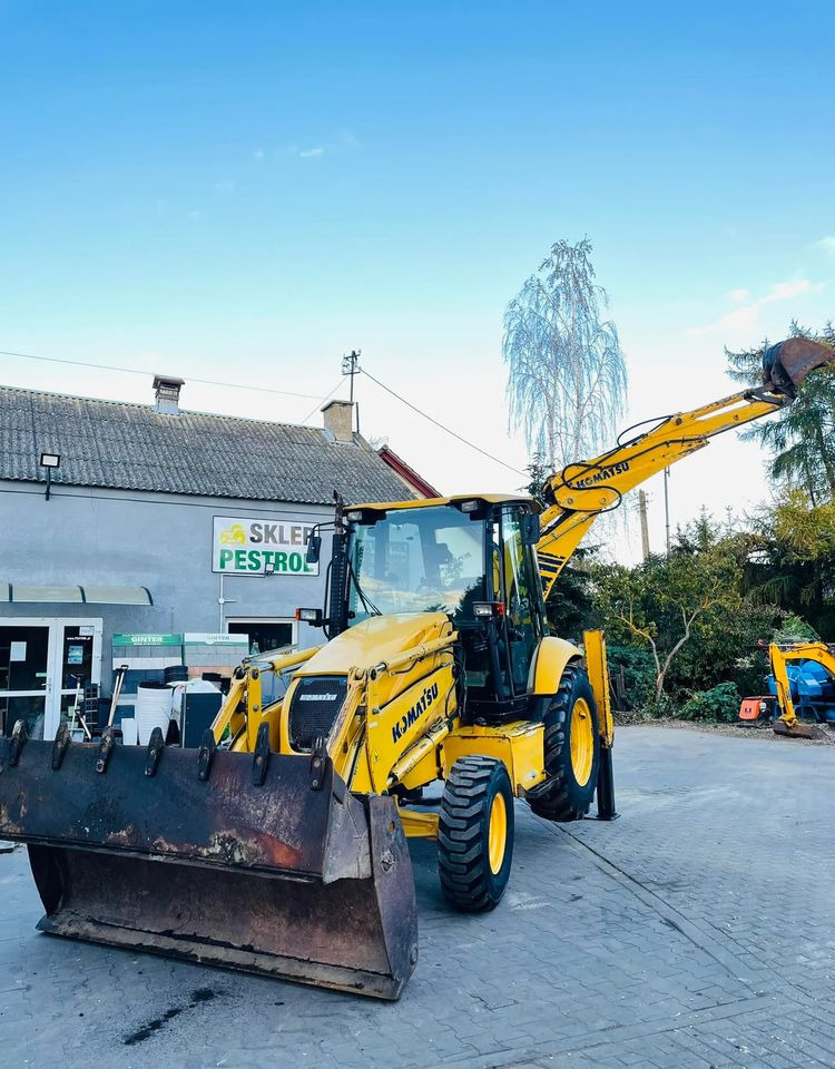 Komatsu WB93R - Baggerlader: das Bild 3 Komatsu WB93R - Baggerlader: das Bild 3