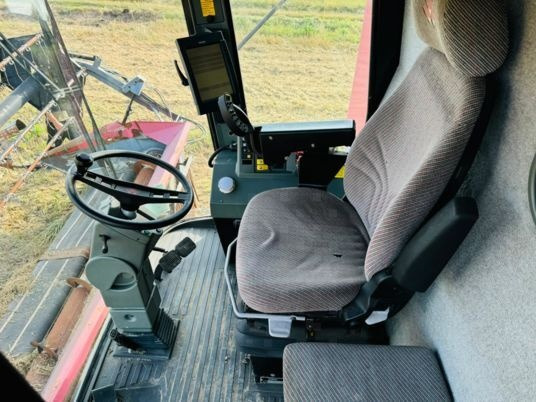 Massey Ferguson 7274 CEREA - Mähdrescher: das Bild 5 Massey Ferguson 7274 CEREA - Mähdrescher: das Bild 5