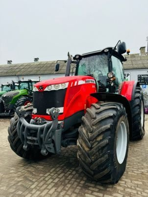 Massey Ferguson 8690 - Dyna VT - Vario - Traktor: das Bild 2 Massey Ferguson 8690 - Dyna VT - Vario - Traktor: das Bild 2