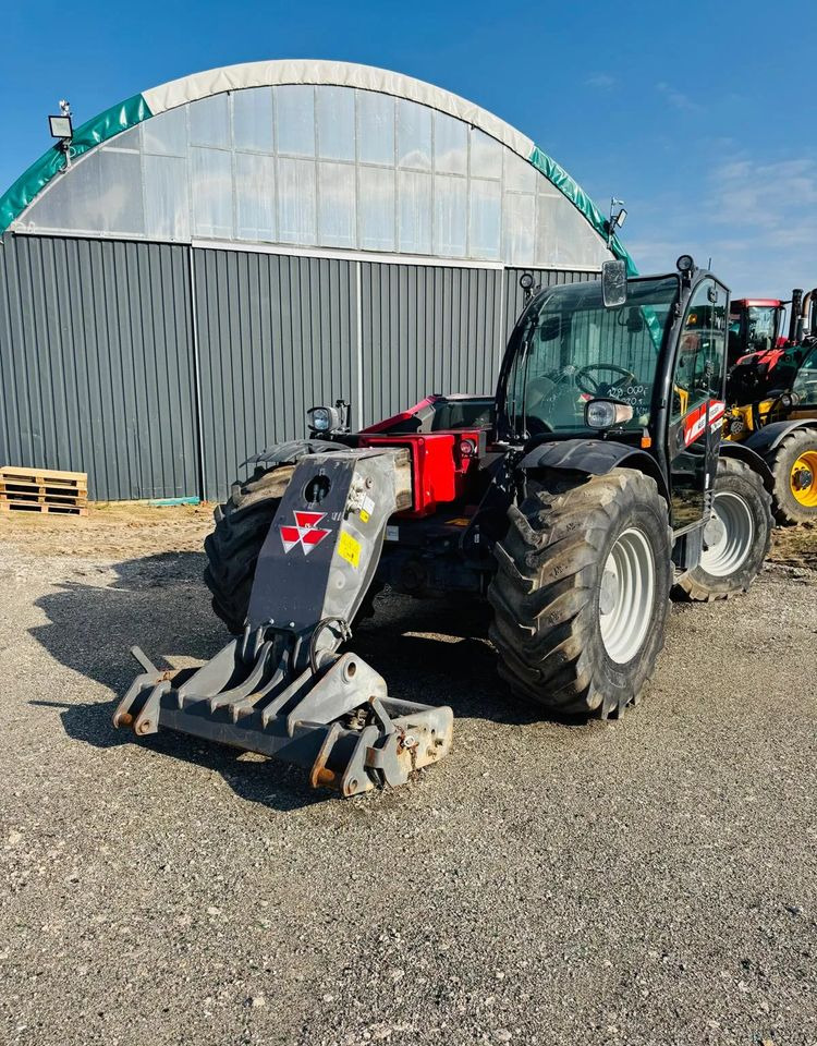 Massey Ferguson TH 70.38 - Teleskoplader: das Bild 1 Massey Ferguson TH 70.38 - Teleskoplader: das Bild 1