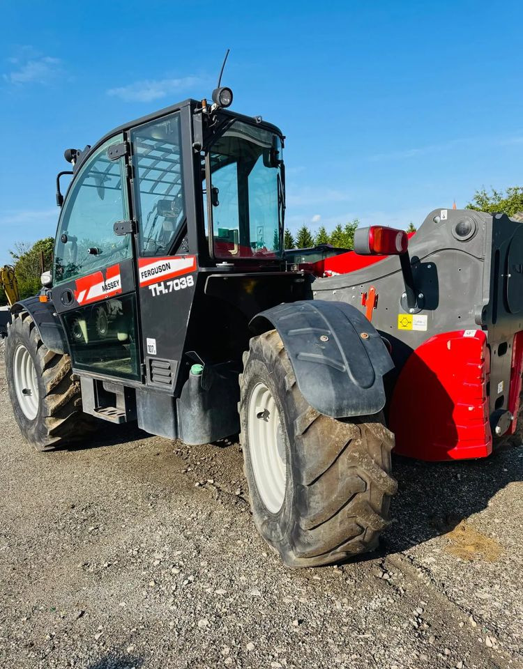 Massey Ferguson TH 70.38 - Teleskoplader: das Bild 4 Massey Ferguson TH 70.38 - Teleskoplader: das Bild 4