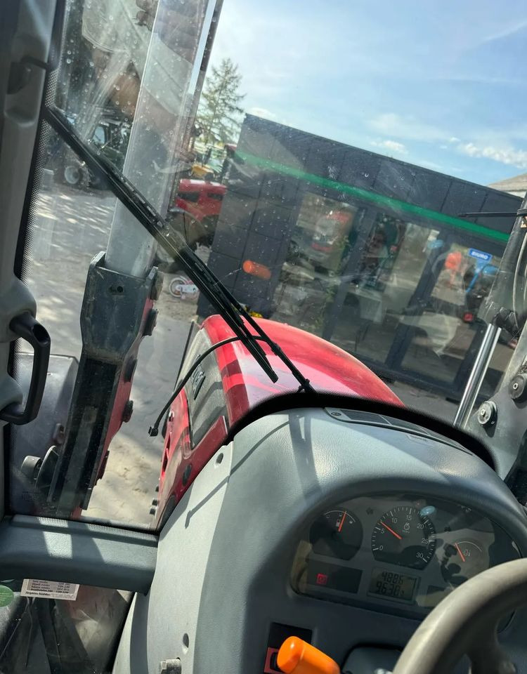 Traktor Valtra N101: das Bild 16
