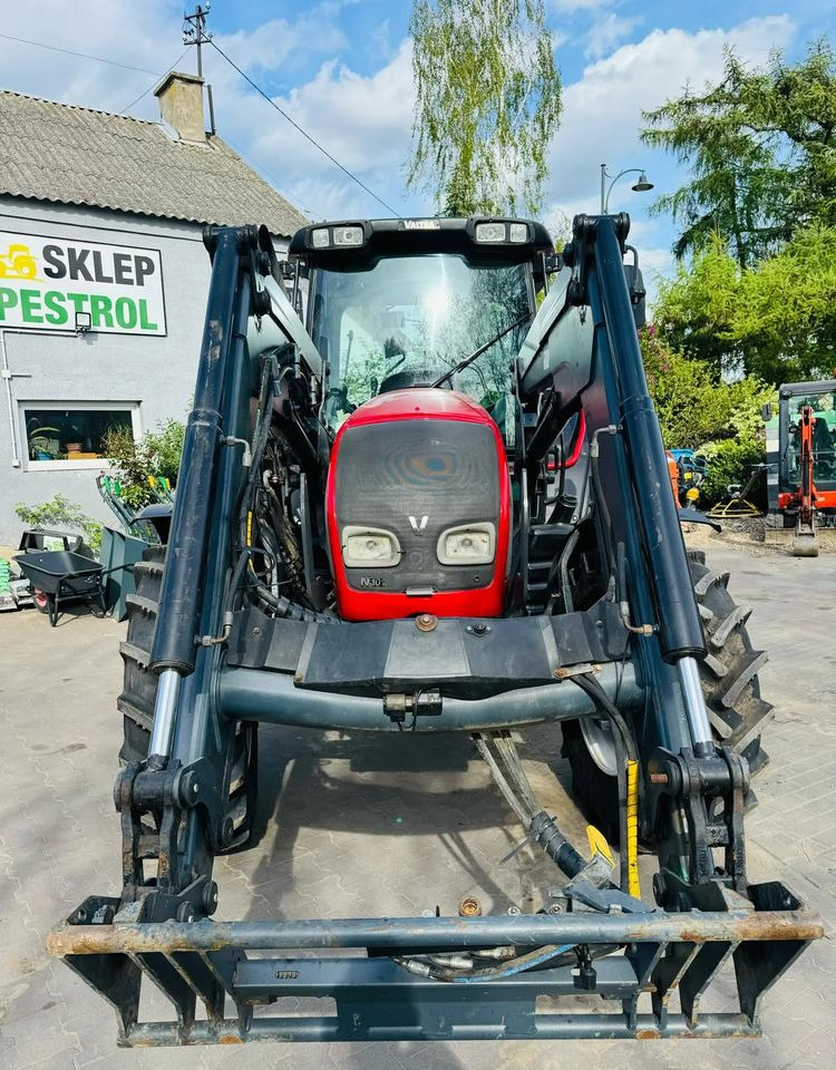 Traktor Valtra N101: das Bild 8