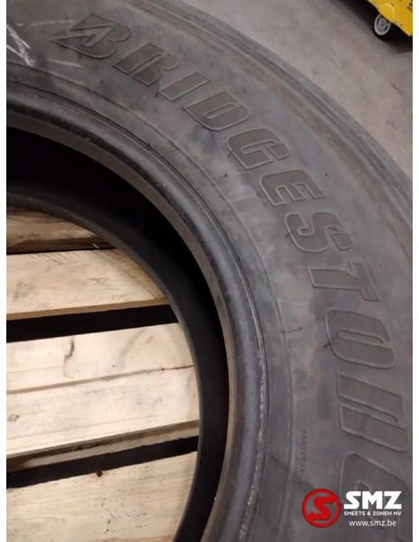 Bridgestone Occ vrachtwagenband Bridgestone 315/80R22.5 M+S - Reifen für LKW: das Bild 4 Bridgestone Occ vrachtwagenband Bridgestone 315/80R22.5 M+S - Reifen für LKW: das Bild 4