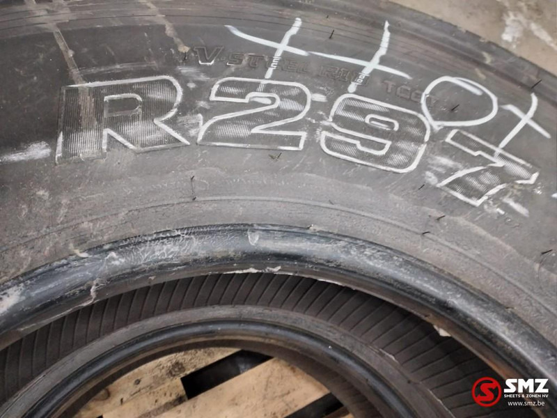 Bridgestone Occ vrachtwagenband Bridgestone R297 315/80R22.5 - Reifen für LKW: das Bild 3 Bridgestone Occ vrachtwagenband Bridgestone R297 315/80R22.5 - Reifen für LKW: das Bild 3