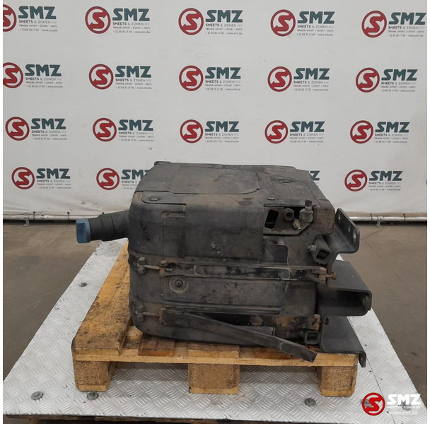 DAF Occ AdBluetank 75L DAF - Kraftstofftank für LKW: das Bild 2 DAF Occ AdBluetank 75L DAF - Kraftstofftank für LKW: das Bild 2