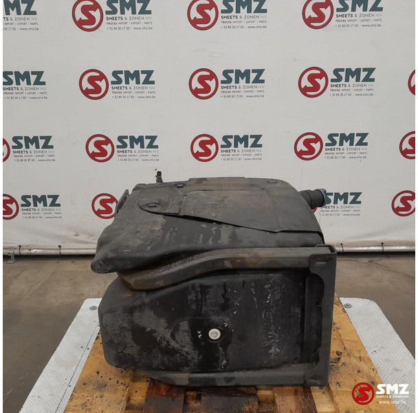 DAF Occ AdBluetank 75L DAF - Kraftstofftank für LKW: das Bild 3 DAF Occ AdBluetank 75L DAF - Kraftstofftank für LKW: das Bild 3