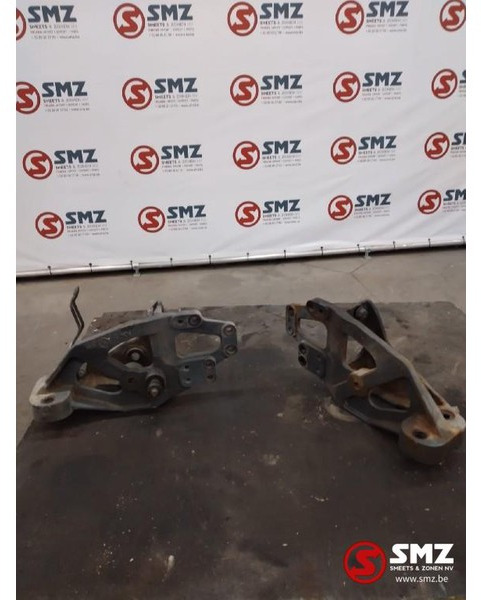 DAF Occ set voorste cabinebeugel links+rechts DAF CF85 - Fahrerhausaufhängung für LKW: das Bild 2 DAF Occ set voorste cabinebeugel links+rechts DAF CF85 - Fahrerhausaufhängung für LKW: das Bild 2