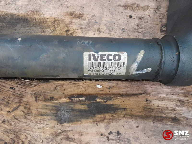 Iveco Occ cabinekantelbeugel Iveco - Fahrerhausaufhängung für LKW: das Bild 3 Iveco Occ cabinekantelbeugel Iveco - Fahrerhausaufhängung für LKW: das Bild 3