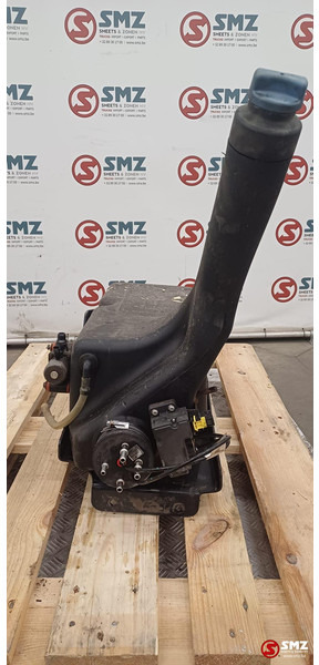 MAN Occ AdBluetank 24L MAN - Kraftstoffaufbereitung/ Kraftstoffförderung für LKW: das Bild 3 MAN Occ AdBluetank 24L MAN - Kraftstoffaufbereitung/ Kraftstoffförderung für LKW: das Bild 3