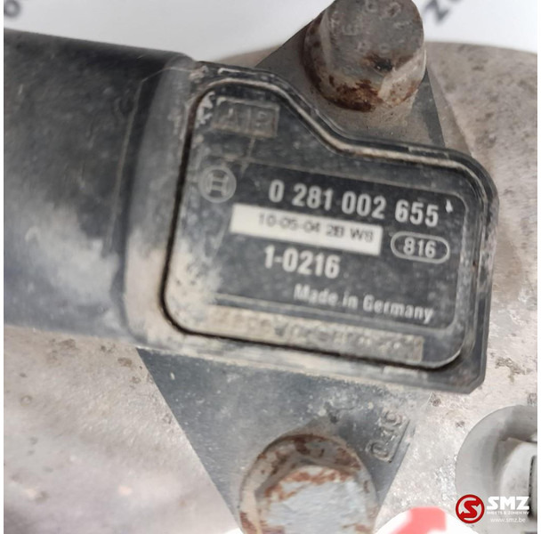 MAN Occ intercoolerspruitstuk + druksensor D2066 MAN - Interkühler für LKW: das Bild 3 MAN Occ intercoolerspruitstuk + druksensor D2066 MAN - Interkühler für LKW: das Bild 3