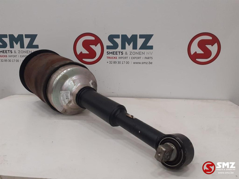 MAN Occ voorste schokdemper met luchtkussen MAN - Stoßdämpfer für LKW: das Bild 2 MAN Occ voorste schokdemper met luchtkussen MAN - Stoßdämpfer für LKW: das Bild 2