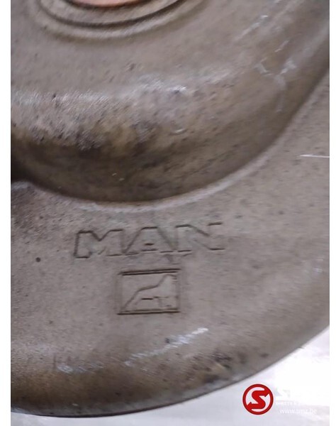 MAN Occ waterpomp MAN TGA 51065007088 - Kühlmittelpumpe für LKW: das Bild 4 MAN Occ waterpomp MAN TGA 51065007088 - Kühlmittelpumpe für LKW: das Bild 4