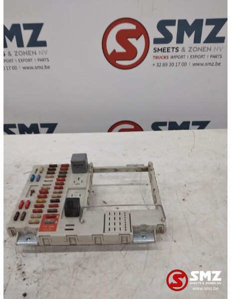 MAN Occ zekeringskast MAN TGX - Elektrische Ausrüstung für LKW: das Bild 1 MAN Occ zekeringskast MAN TGX - Elektrische Ausrüstung für LKW: das Bild 1