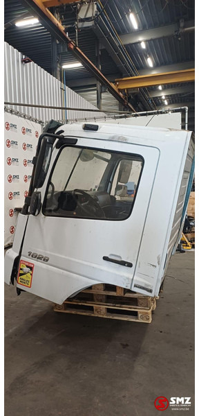 Mercedes-Benz Occ cabine Mercedes - Fahrerhaus und Interieur für LKW: das Bild 5 Mercedes-Benz Occ cabine Mercedes - Fahrerhaus und Interieur für LKW: das Bild 5
