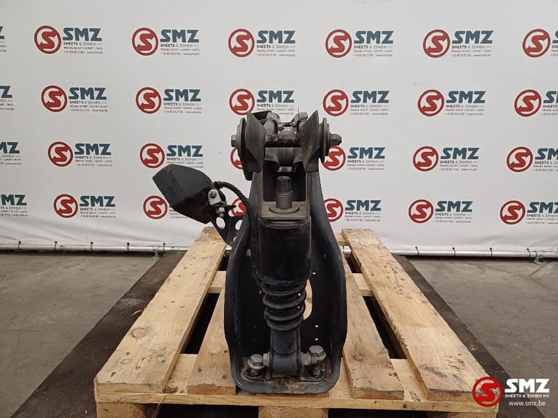 Mercedes-Benz Occ cabine ophanging Mercedes - Fahrerhausaufhängung für LKW: das Bild 4 Mercedes-Benz Occ cabine ophanging Mercedes - Fahrerhausaufhängung für LKW: das Bild 4