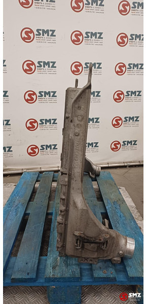 Mercedes-Benz Occ intercooler OM470LA Mercedes - Interkühler für LKW: das Bild 3 Mercedes-Benz Occ intercooler OM470LA Mercedes - Interkühler für LKW: das Bild 3