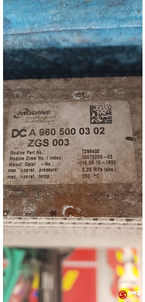 Mercedes-Benz Occ intercooler OM470LA Mercedes - Interkühler für LKW: das Bild 4 Mercedes-Benz Occ intercooler OM470LA Mercedes - Interkühler für LKW: das Bild 4