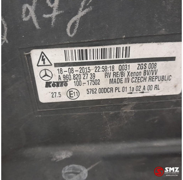 Mercedes-Benz Occ koplamp rechts Mercedes - Hauptscheinwerfer für LKW: das Bild 3 Mercedes-Benz Occ koplamp rechts Mercedes - Hauptscheinwerfer für LKW: das Bild 3