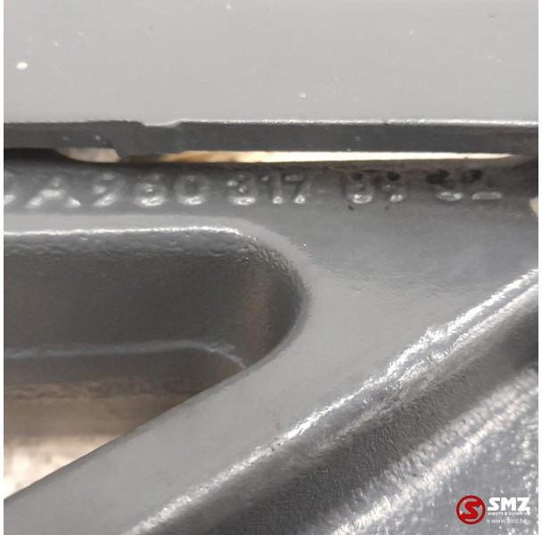 Mercedes-Benz Occ montagebeugels links Mercedes - Rahmen/ Chassis für LKW: das Bild 4 Mercedes-Benz Occ montagebeugels links Mercedes - Rahmen/ Chassis für LKW: das Bild 4