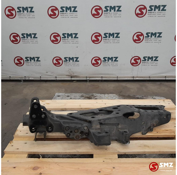 Mercedes-Benz Occ montagebeugels links Mercedes - Rahmen/ Chassis für LKW: das Bild 1 Mercedes-Benz Occ montagebeugels links Mercedes - Rahmen/ Chassis für LKW: das Bild 1