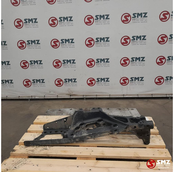 Mercedes-Benz Occ montagebeugels rechts Mercedes - Rahmen/ Chassis für LKW: das Bild 2 Mercedes-Benz Occ montagebeugels rechts Mercedes - Rahmen/ Chassis für LKW: das Bild 2