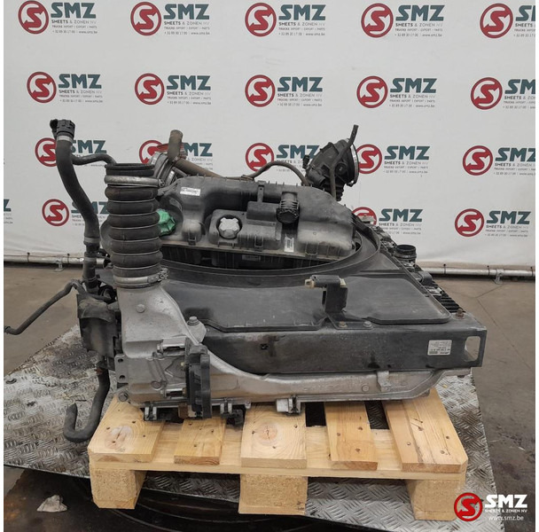 Mercedes-Benz Occ radiator + intercooler + expansievat Mercedes - Kühler für LKW: das Bild 3 Mercedes-Benz Occ radiator + intercooler + expansievat Mercedes - Kühler für LKW: das Bild 3