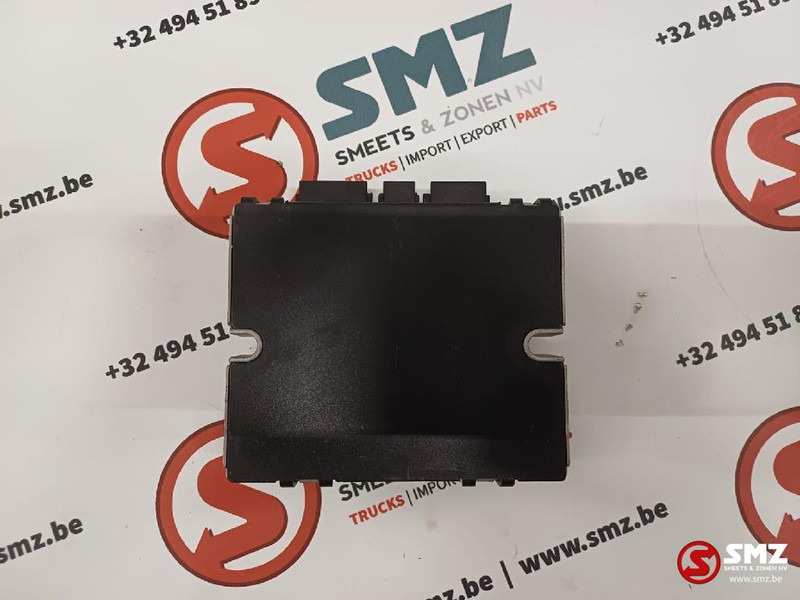 Renault Occ ECU FCU regeleenheid Renault - Steuergerät für LKW: das Bild 2 Renault Occ ECU FCU regeleenheid Renault - Steuergerät für LKW: das Bild 2
