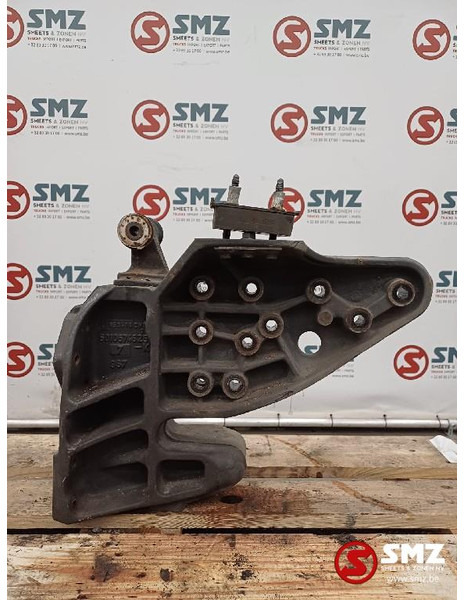 Renault Occ torsiestangmontagebeugel rechts Renault - Rahmen/ Chassis für LKW: das Bild 2 Renault Occ torsiestangmontagebeugel rechts Renault - Rahmen/ Chassis für LKW: das Bild 2