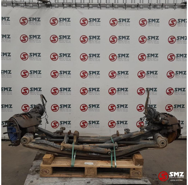 Renault Occ vooras + set bladveren vooras Renault - Lenkung für LKW: das Bild 1 Renault Occ vooras + set bladveren vooras Renault - Lenkung für LKW: das Bild 1