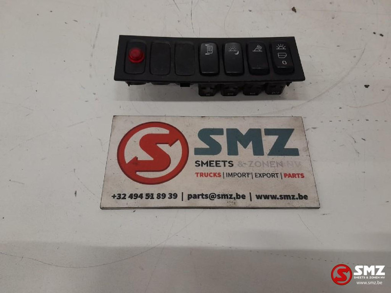 Scania Occ dashbordschakelaars Scania - Elektrische Ausrüstung für LKW: das Bild 1 Scania Occ dashbordschakelaars Scania - Elektrische Ausrüstung für LKW: das Bild 1