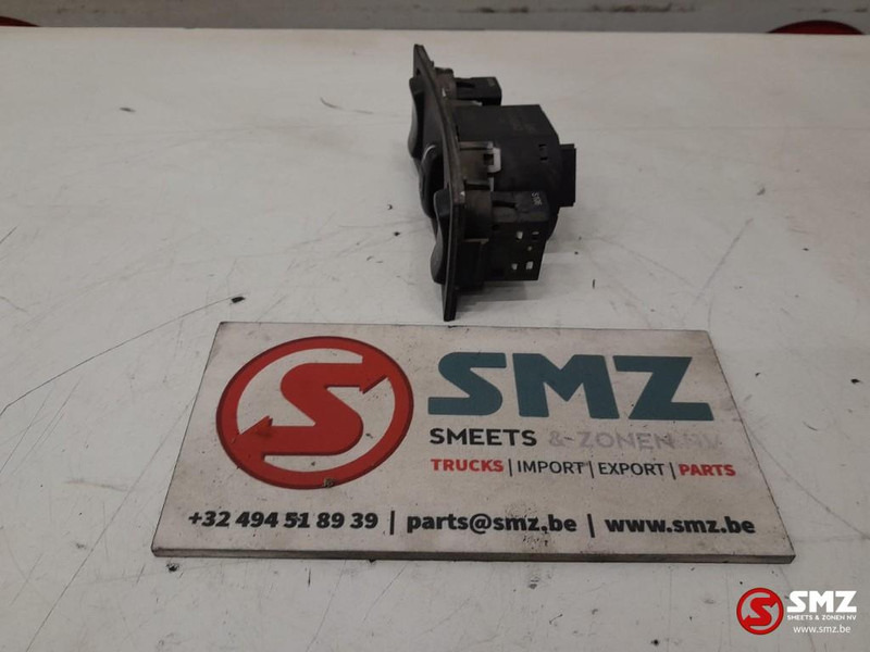 Scania Occ differentiëelblokkeringsschakelaar Scania - Elektrische Ausrüstung für LKW: das Bild 3 Scania Occ differentiëelblokkeringsschakelaar Scania - Elektrische Ausrüstung für LKW: das Bild 3