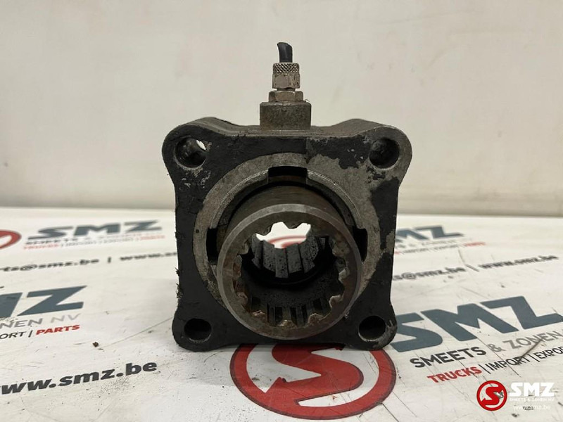 Volvo Occ Hydraulische pomp met PTO Volvo - Hydraulikpumpe für LKW: das Bild 1 Volvo Occ Hydraulische pomp met PTO Volvo - Hydraulikpumpe für LKW: das Bild 1