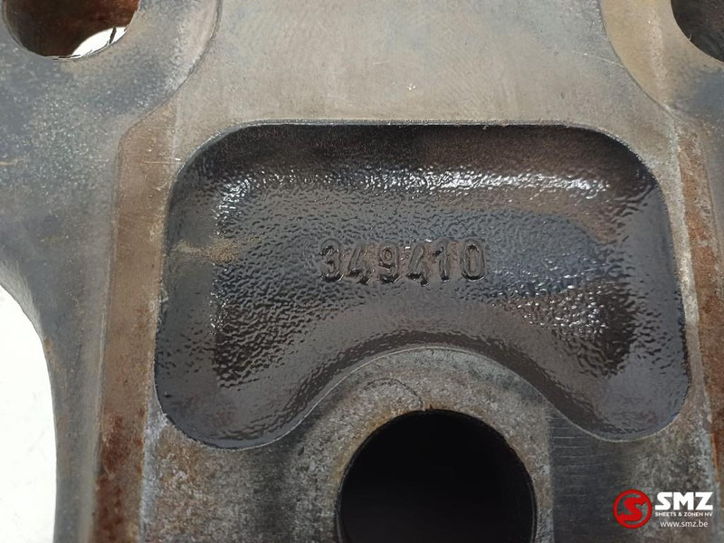 Volvo Occ schokdemperbeugel achteras rechtsonder Volvo - Stoßdämpfer für LKW: das Bild 3 Volvo Occ schokdemperbeugel achteras rechtsonder Volvo - Stoßdämpfer für LKW: das Bild 3