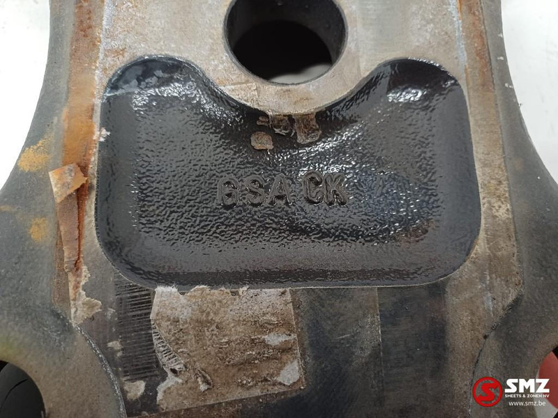 Volvo Occ schokdemperbeugel achteras rechtsonder Volvo - Stoßdämpfer für LKW: das Bild 4 Volvo Occ schokdemperbeugel achteras rechtsonder Volvo - Stoßdämpfer für LKW: das Bild 4