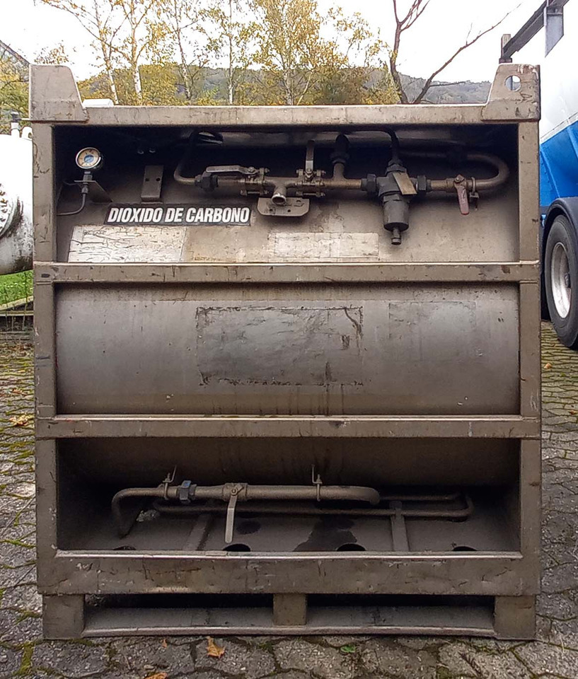 AGA CRYO Gas pallet tank used for oxygen LOX argon LAR nitrogen vessel N2O, CO2, O2, N2 - Tankcontainer: das Bild 1 AGA CRYO Gas pallet tank used for oxygen LOX argon LAR nitrogen vessel N2O, CO2, O2, N2 - Tankcontainer: das Bild 1