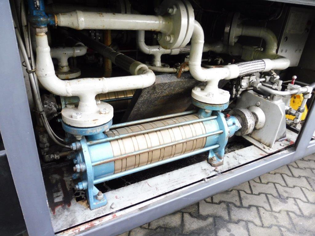 BURG Gas tank semi-trailer used for CO2 Carbon dioxide - Tankauflieger: das Bild 5 BURG Gas tank semi-trailer used for CO2 Carbon dioxide - Tankauflieger: das Bild 5