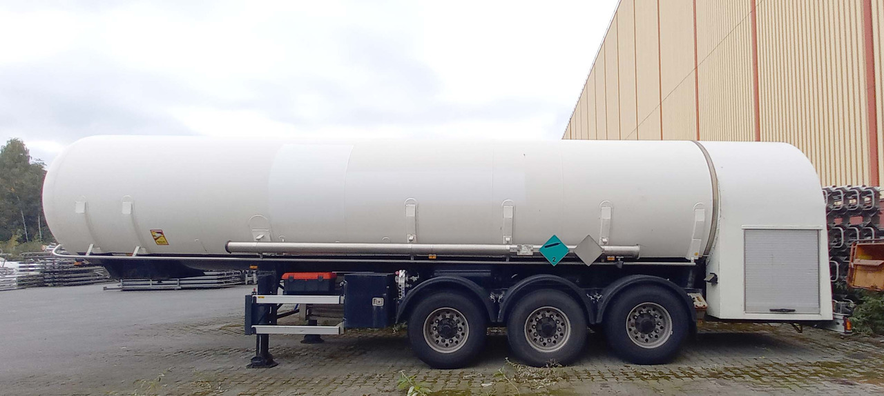 GOFA Gas tank semi-trailer cryogenic used for nitrogen, argon, oxygen, LIN, LOX, LAR - Tankauflieger: das Bild 3 GOFA Gas tank semi-trailer cryogenic used for nitrogen, argon, oxygen, LIN, LOX, LAR - Tankauflieger: das Bild 3