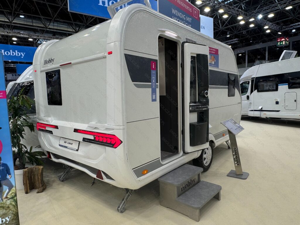 DE LUXE 400 SFe - Wohnwagen: das Bild 2 DE LUXE 400 SFe - Wohnwagen: das Bild 2