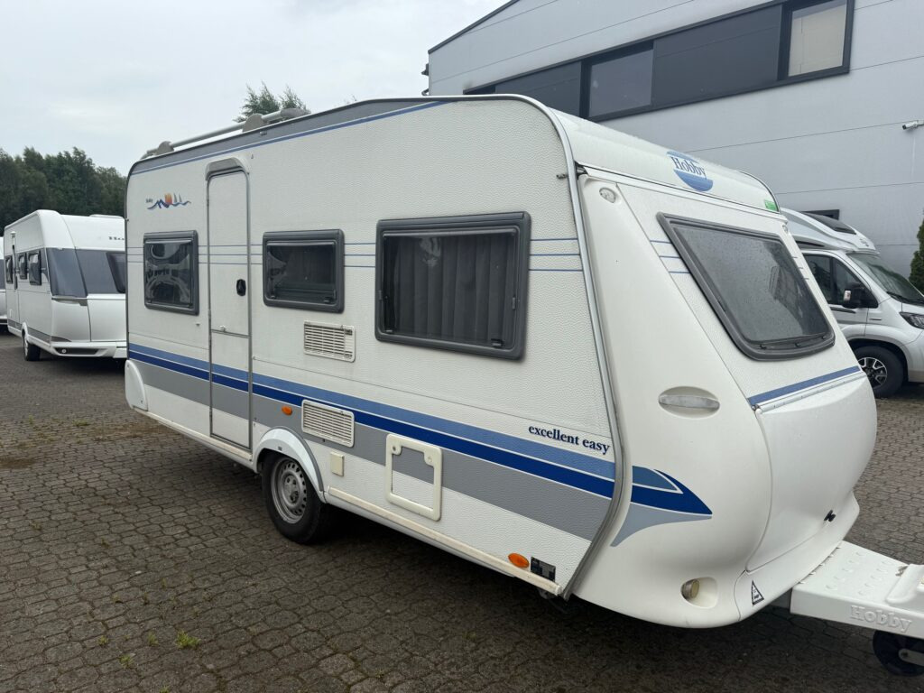 Hobby 450 UF Excellent Easy 2003 - Wohnwagen: das Bild 1 Hobby 450 UF Excellent Easy 2003 - Wohnwagen: das Bild 1