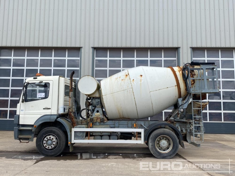 2004 Mercedes 4x2 Cement Mixer Lorry, Manual Gearbox, Hymix Equipment - Fahrmischer: das Bild 2 2004 Mercedes 4x2 Cement Mixer Lorry, Manual Gearbox, Hymix Equipment - Fahrmischer: das Bild 2