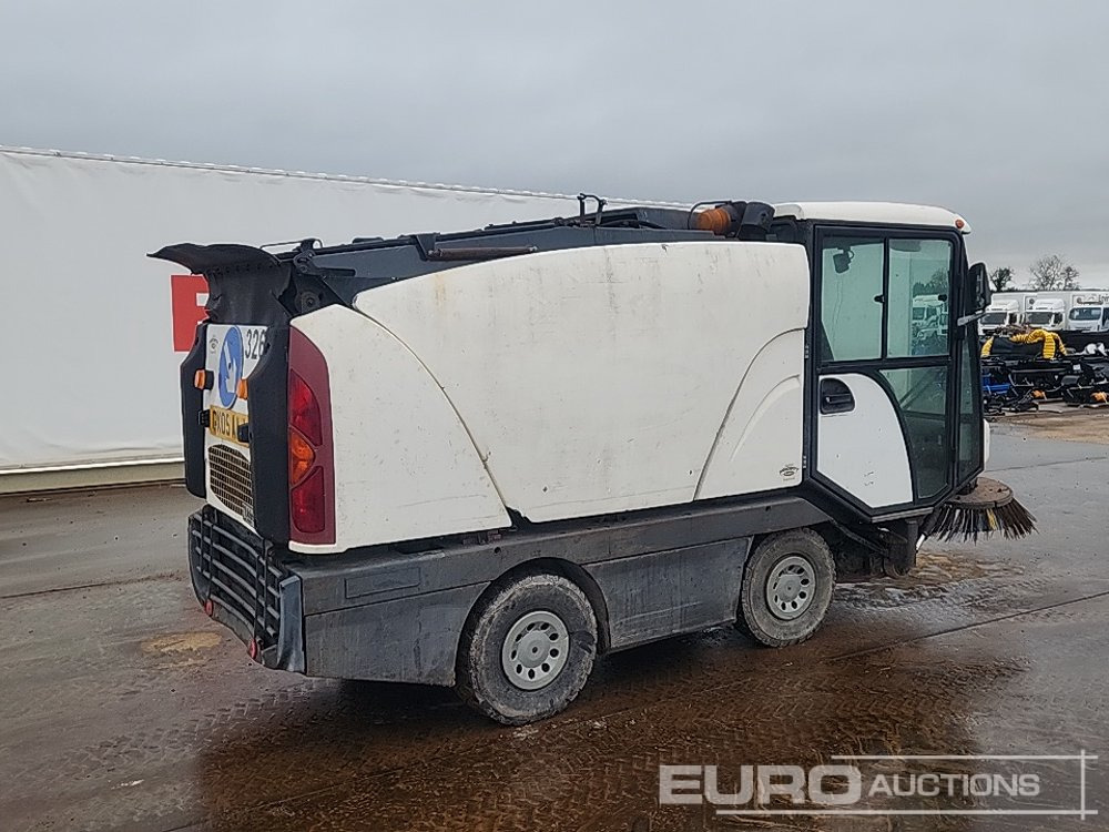 2005 Johnson 142A 101T - Kehrmaschine: das Bild 5 2005 Johnson 142A 101T - Kehrmaschine: das Bild 5