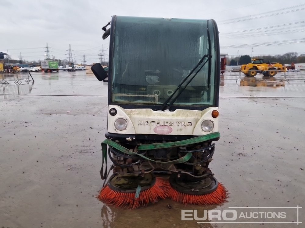 Kehrmaschine 2005 Mathieu Yno Azura2: das Bild 8 Kehrmaschine 2005 Mathieu Yno Azura2: das Bild 8