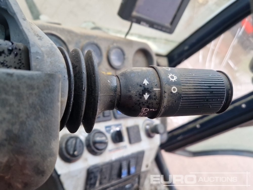 Kehrmaschine 2005 Mathieu Yno Azura2: das Bild 33 Kehrmaschine 2005 Mathieu Yno Azura2: das Bild 33