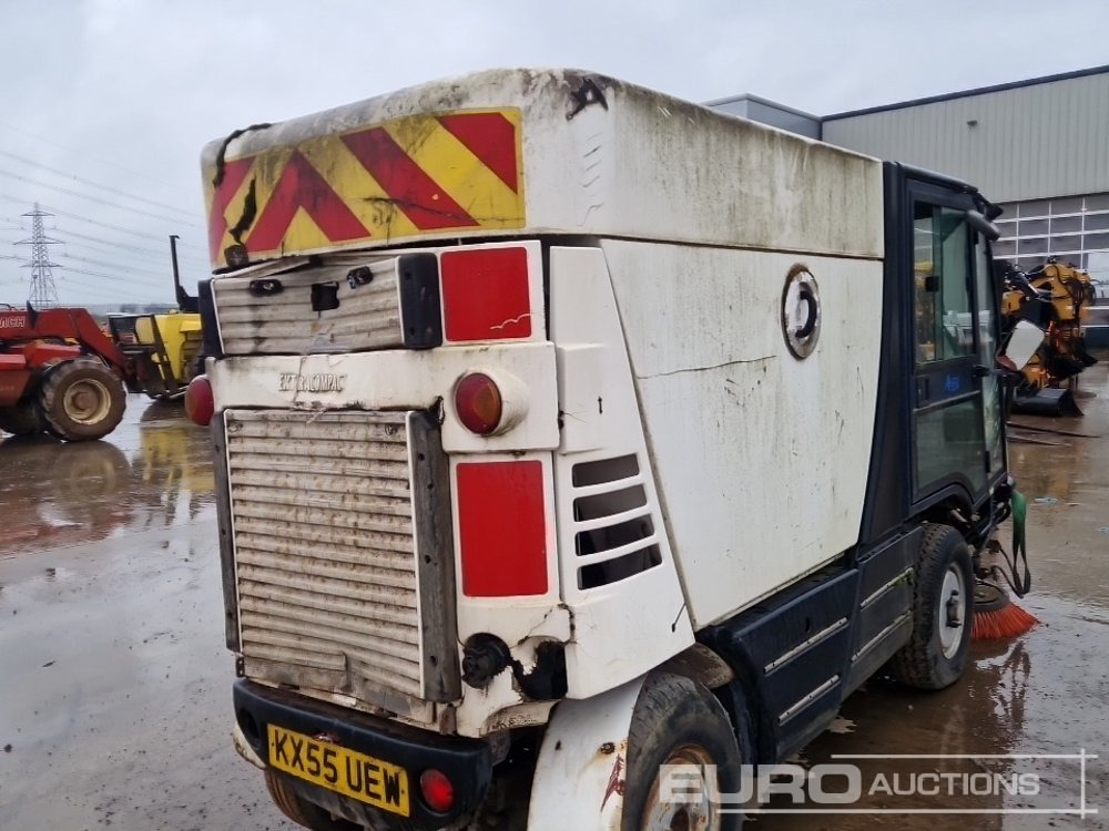 Kehrmaschine 2005 Mathieu Yno Azura2: das Bild 21 Kehrmaschine 2005 Mathieu Yno Azura2: das Bild 21