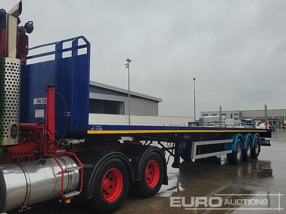 2005 Montracon Tri Axle Flatbed Trailer - Pritschenauflieger/ Plattformauflieger: das Bild 1 2005 Montracon Tri Axle Flatbed Trailer - Pritschenauflieger/ Plattformauflieger: das Bild 1