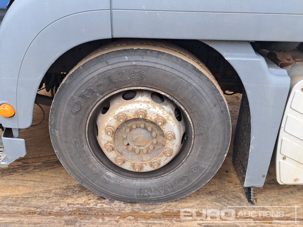 Pritsche LKW Für die Beförderung von schwere Technik 2006 MAN TGA26-390: das Bild 9