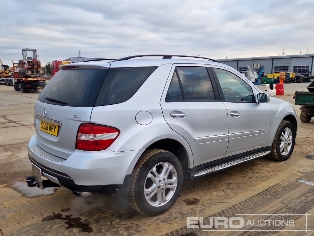 2006 Mercedes ML320 CDI - SUV/ Geländewagen: das Bild 5 2006 Mercedes ML320 CDI - SUV/ Geländewagen: das Bild 5